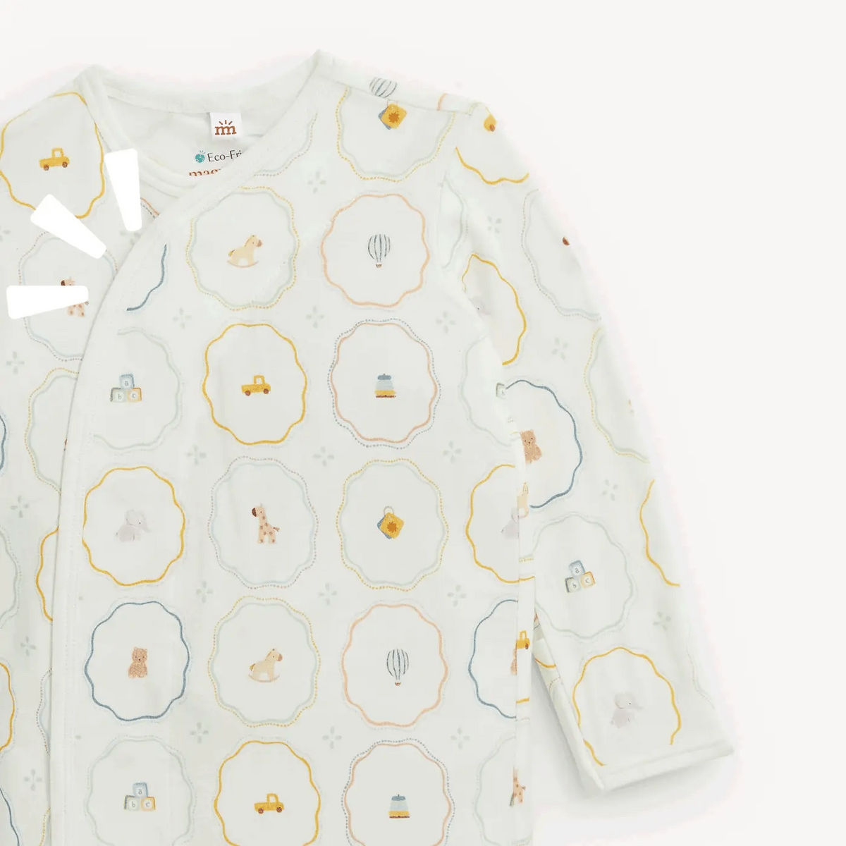 Magnetic Me Cream Nursery Magic Gown & Hat Set