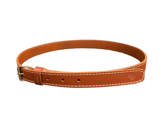 Boys’ leather belt with classic buckle and preppy design, styled for toddler to tween sizes.